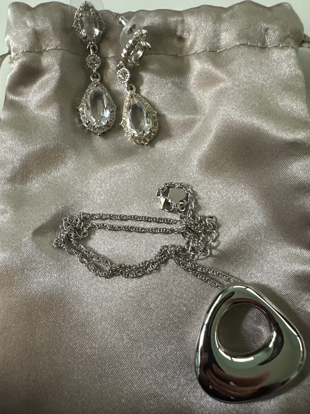 Necklace & Earrings Set