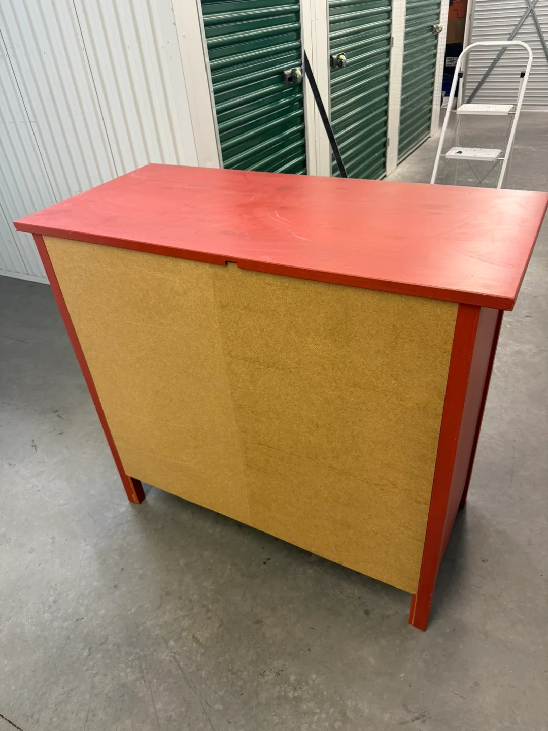 RED 3-DRAWER DRESSER image indicator(5)