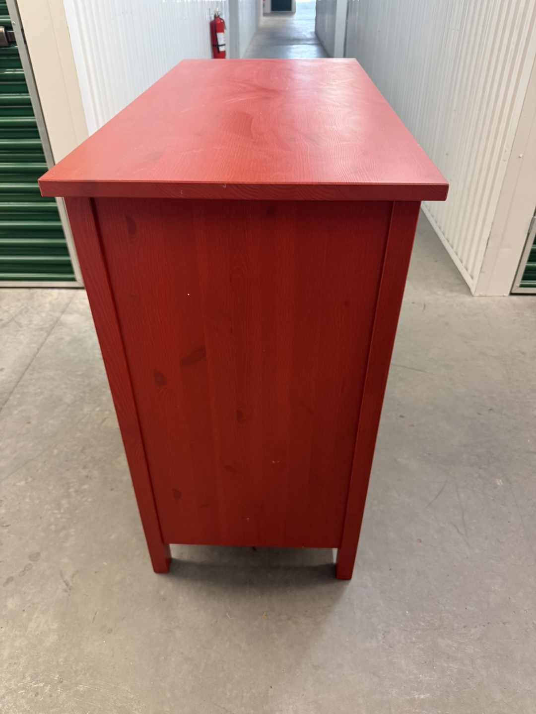 RED 3-DRAWER DRESSER - photo 4