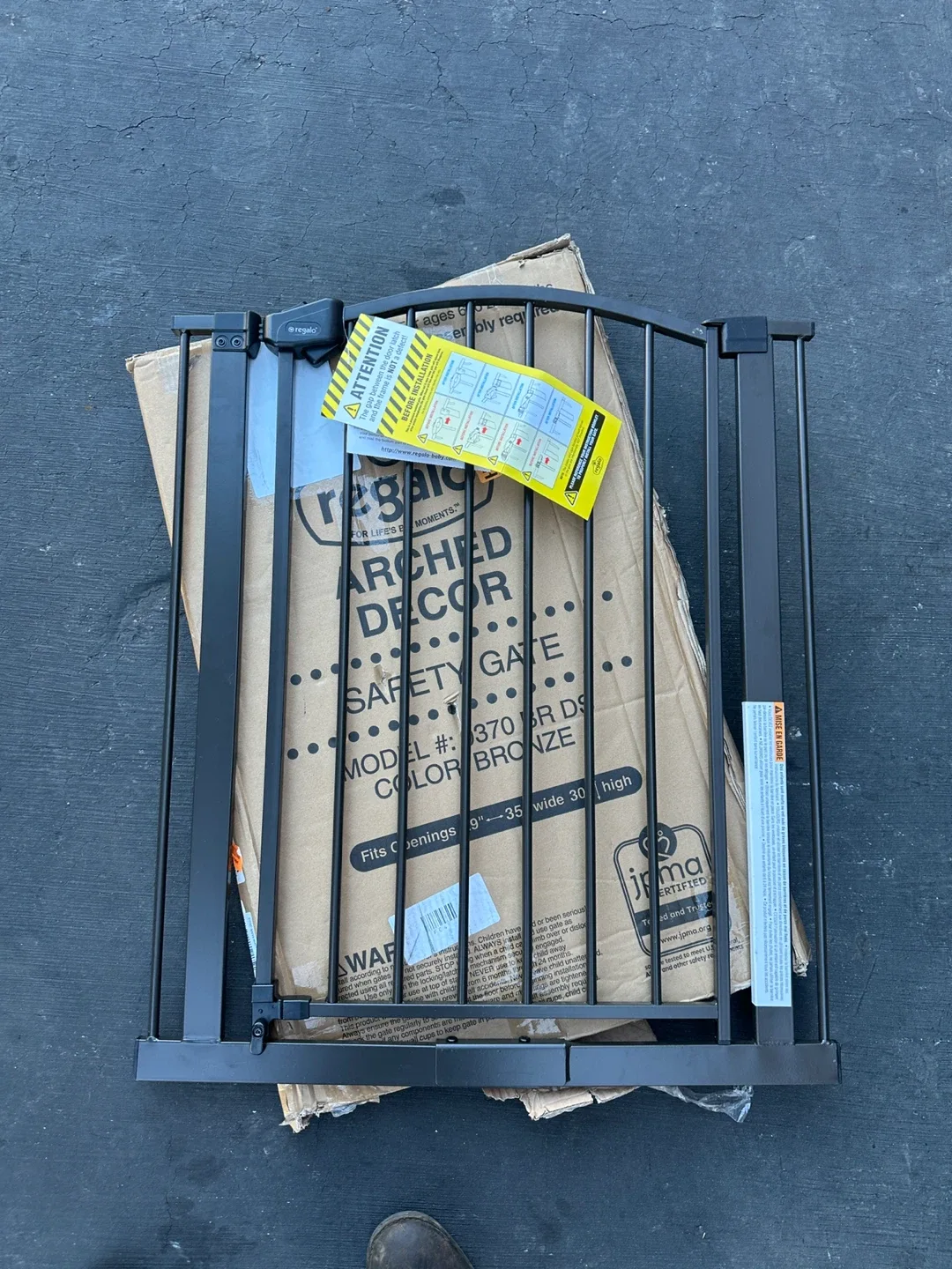 Regalo Arched Decor Safety Gate - Bronze thumbnail