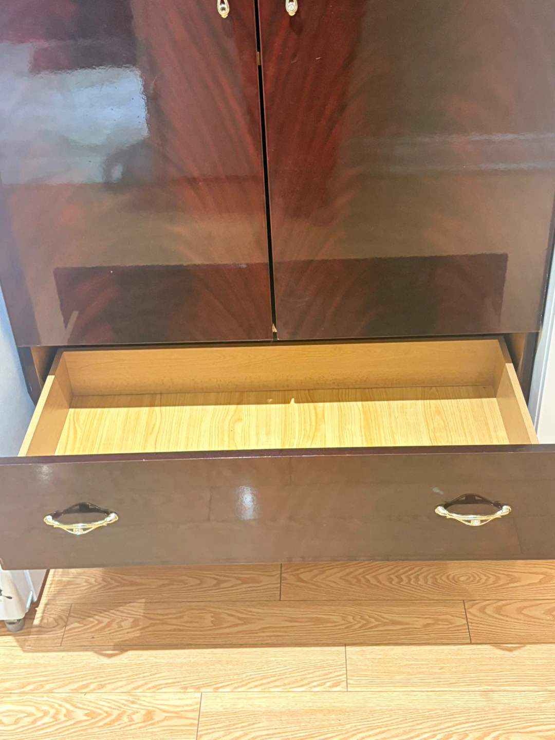 Wardrobes and Pair of Wood Veneer Nightstands - photo 2