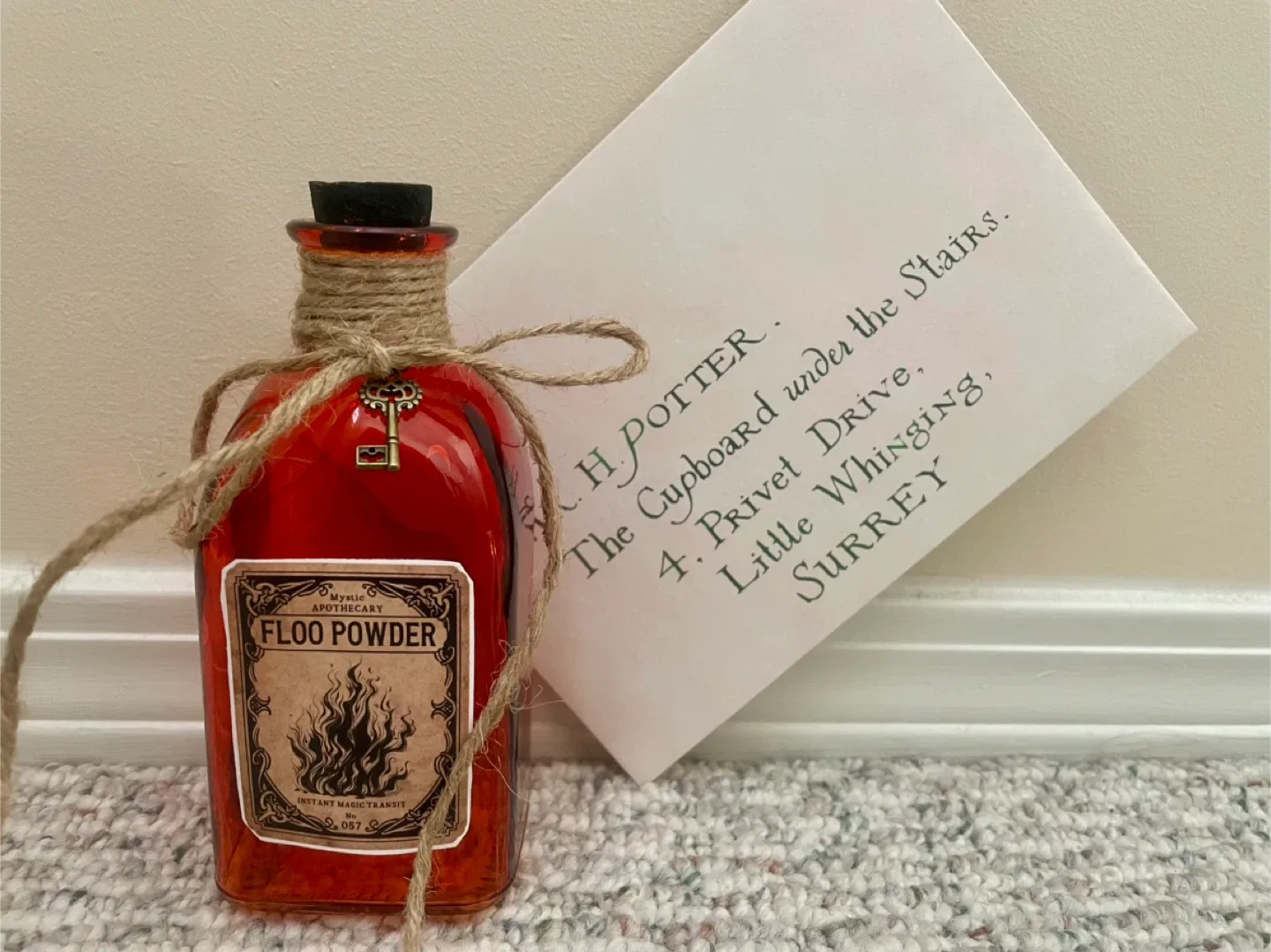 Harry Potter Inspired Potion Bottles & Hogwarts Letter image indicator(10)