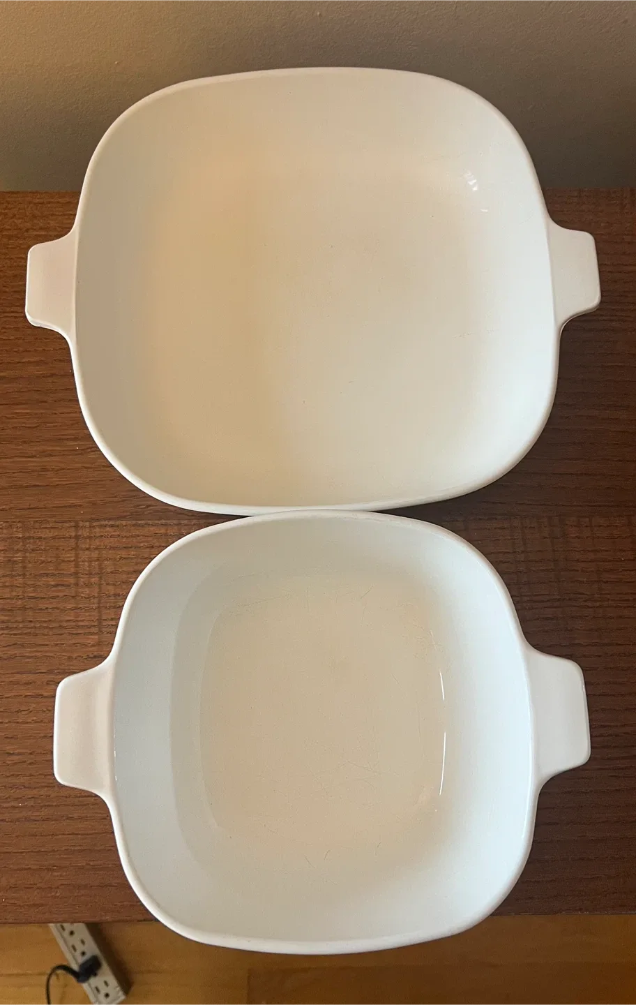 Vintage Late 1960s Cornflower Blue Corning Ware Pieces image indicator(4)