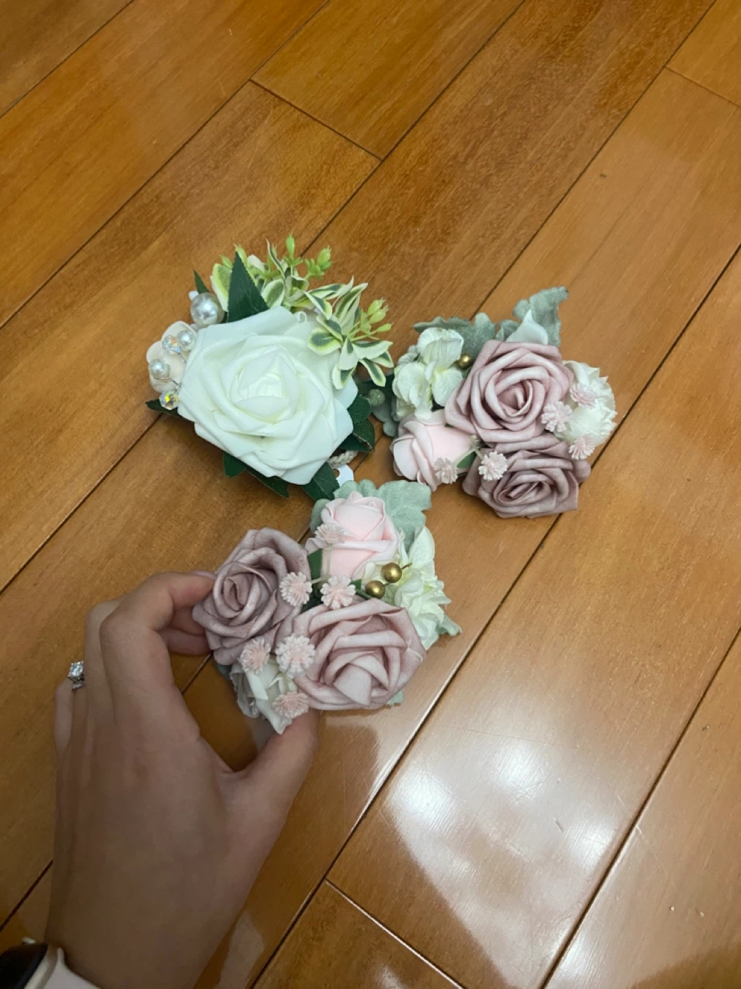 Wedding Boutonnieres & Corsages - photo 3