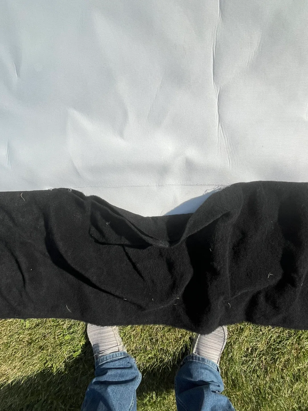 Movie theater or golf simulator screen image indicator(3)