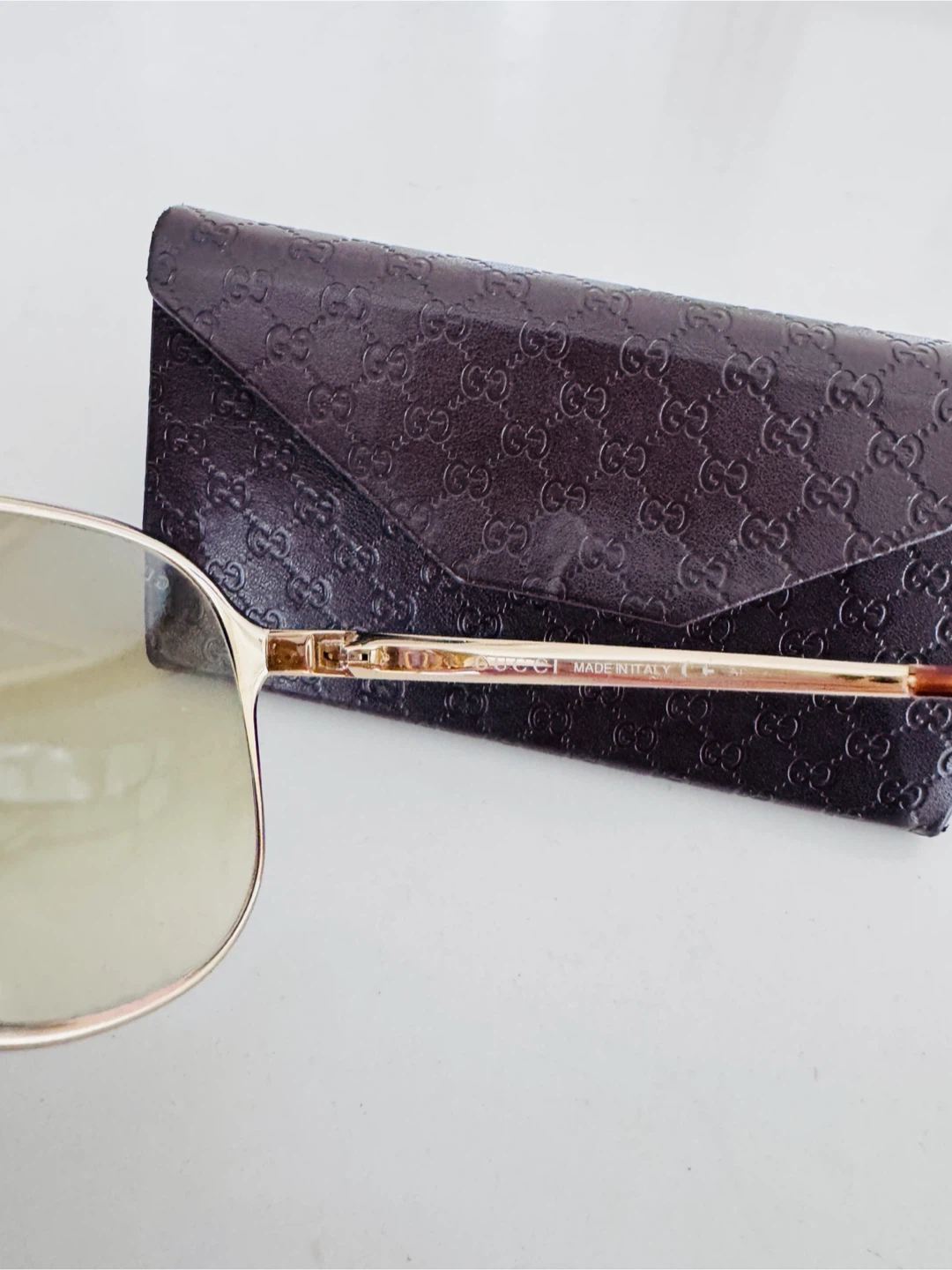 Gucci Aviator Sunglasses with Case - photo 4