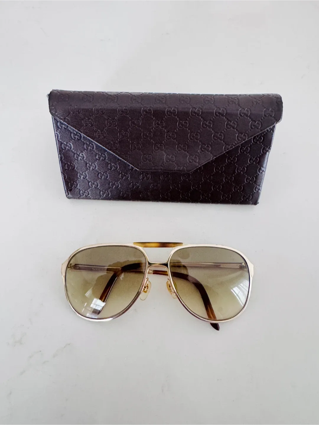 Gucci Aviator Sunglasses with Case image indicator(7)