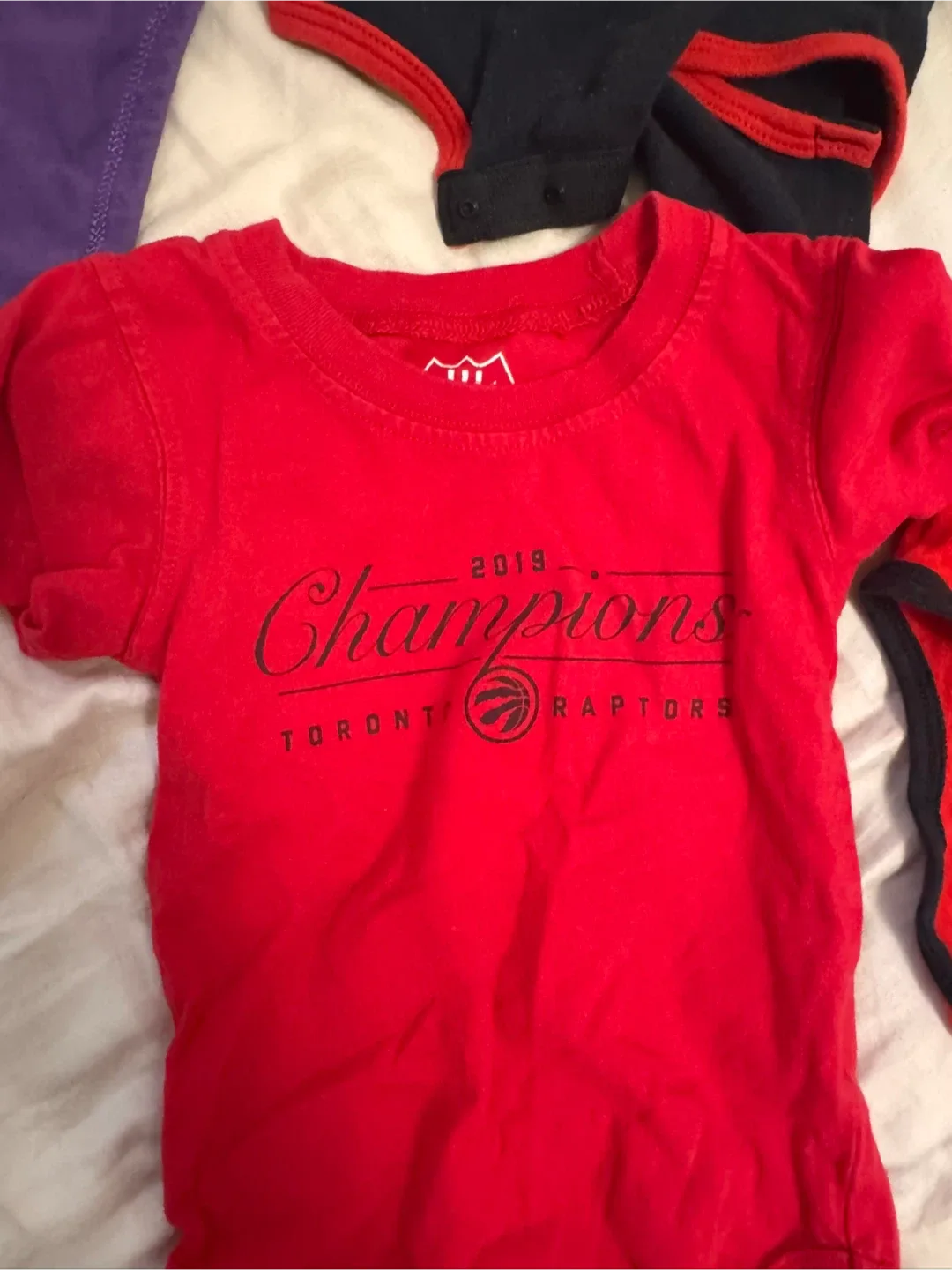 Toronto Raptors Baby Clothes Bundle Size 6-12 months image indicator(3)