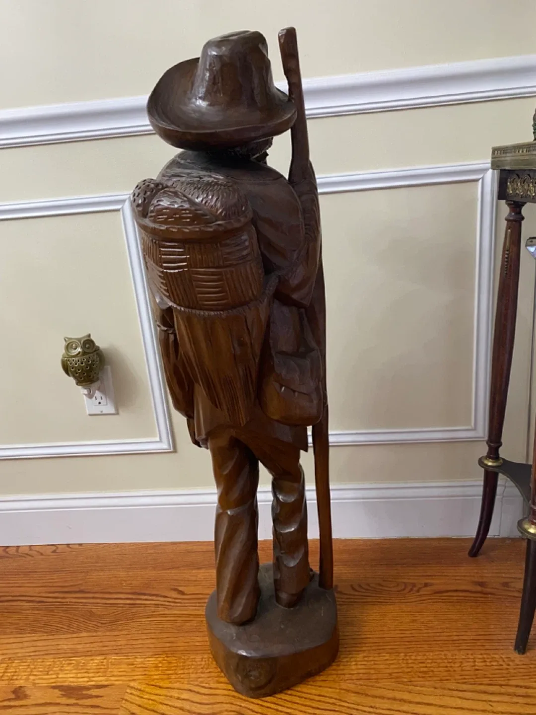 Wooden Carved Figure image indicator(3)