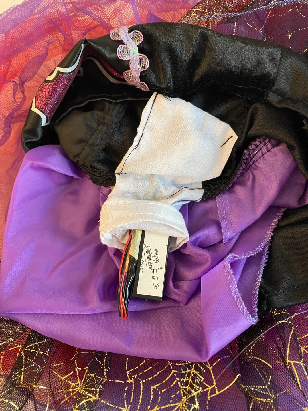 Halloween Costume size 3-5 years old image indicator(3)