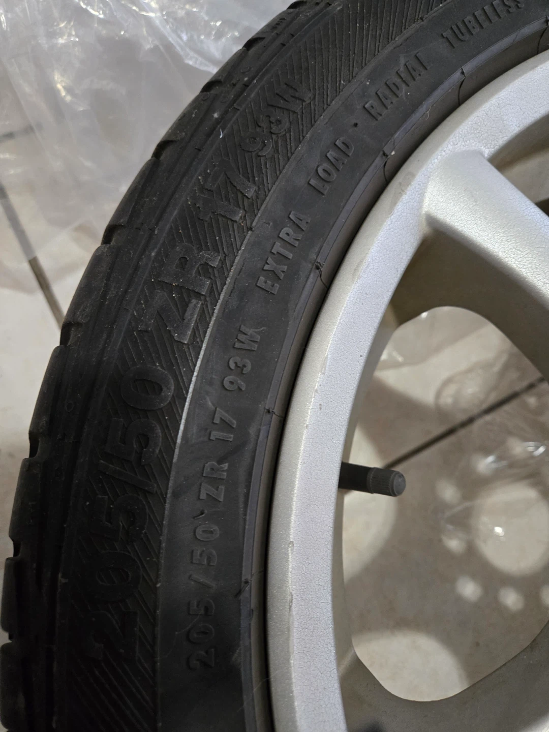 205/50ZR17 93W Tire with Silver Rim - photo 2