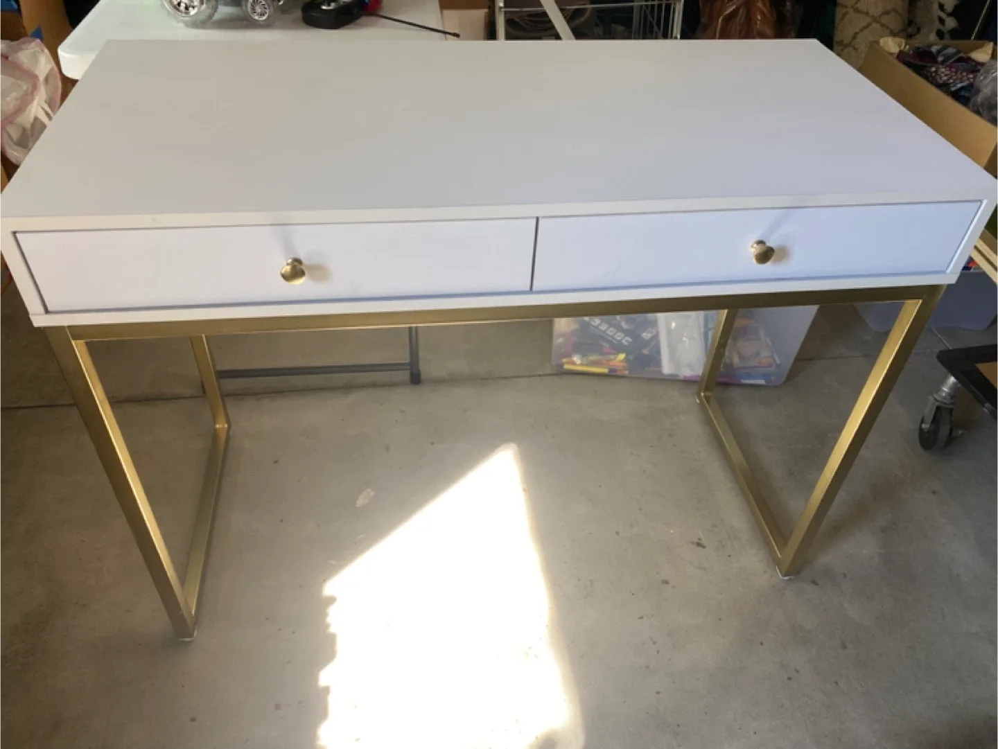 Garage sale image indicator(9)