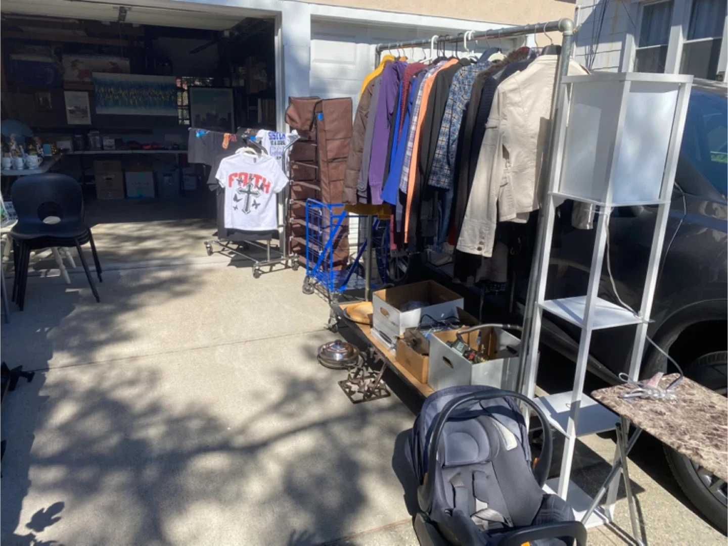 Garage sale image indicator(4)