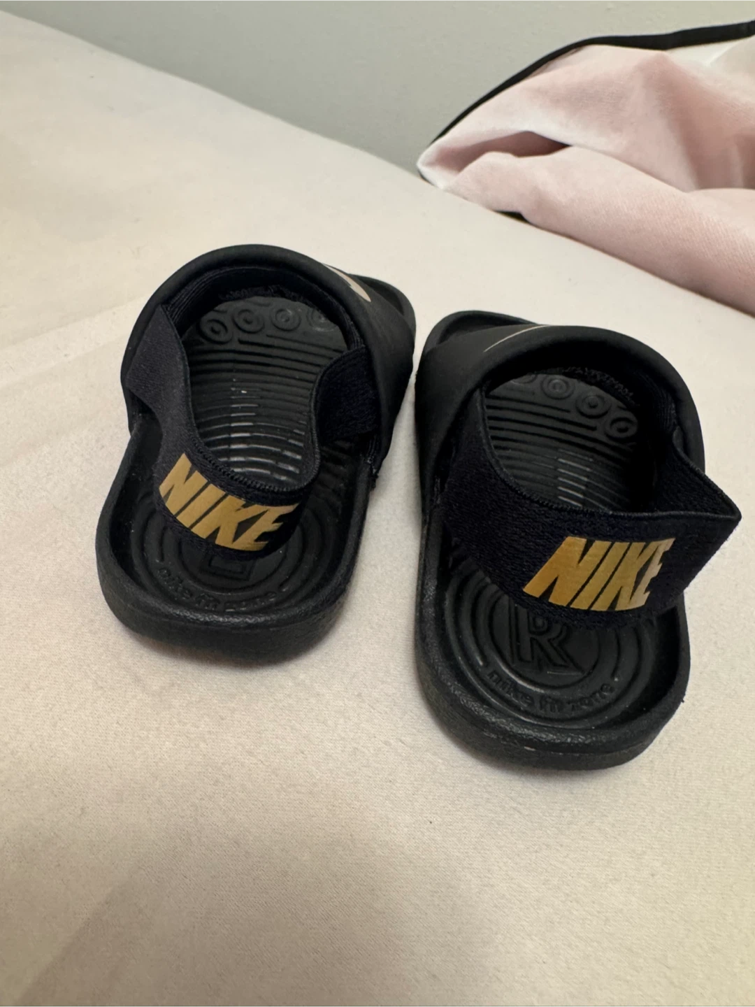 Nike Toddler Sandals Size 5C - photo 2