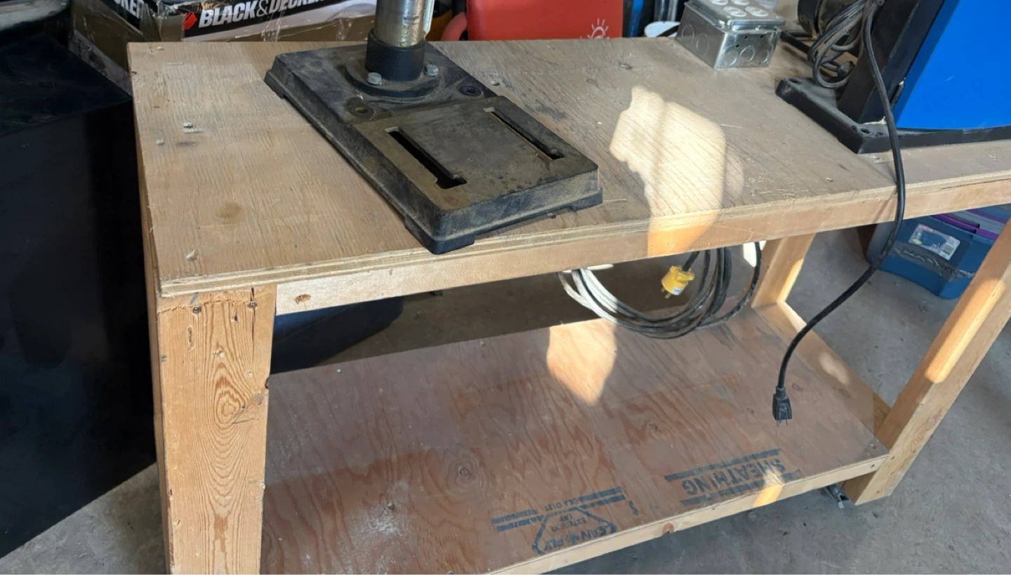 DIY Workbench with power - photo 3