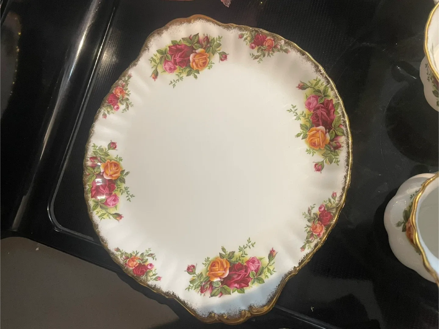 Royal Albert old country roses tea set image indicator(3)