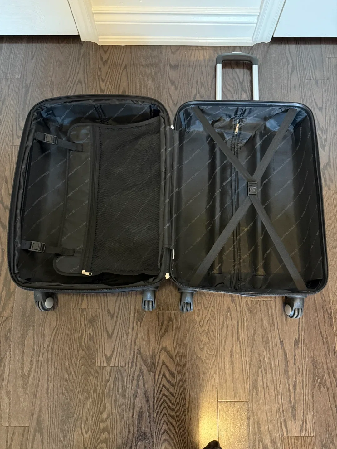 Canadian Express 26 inch Carry-On Luggage- Must sell image indicator(4)