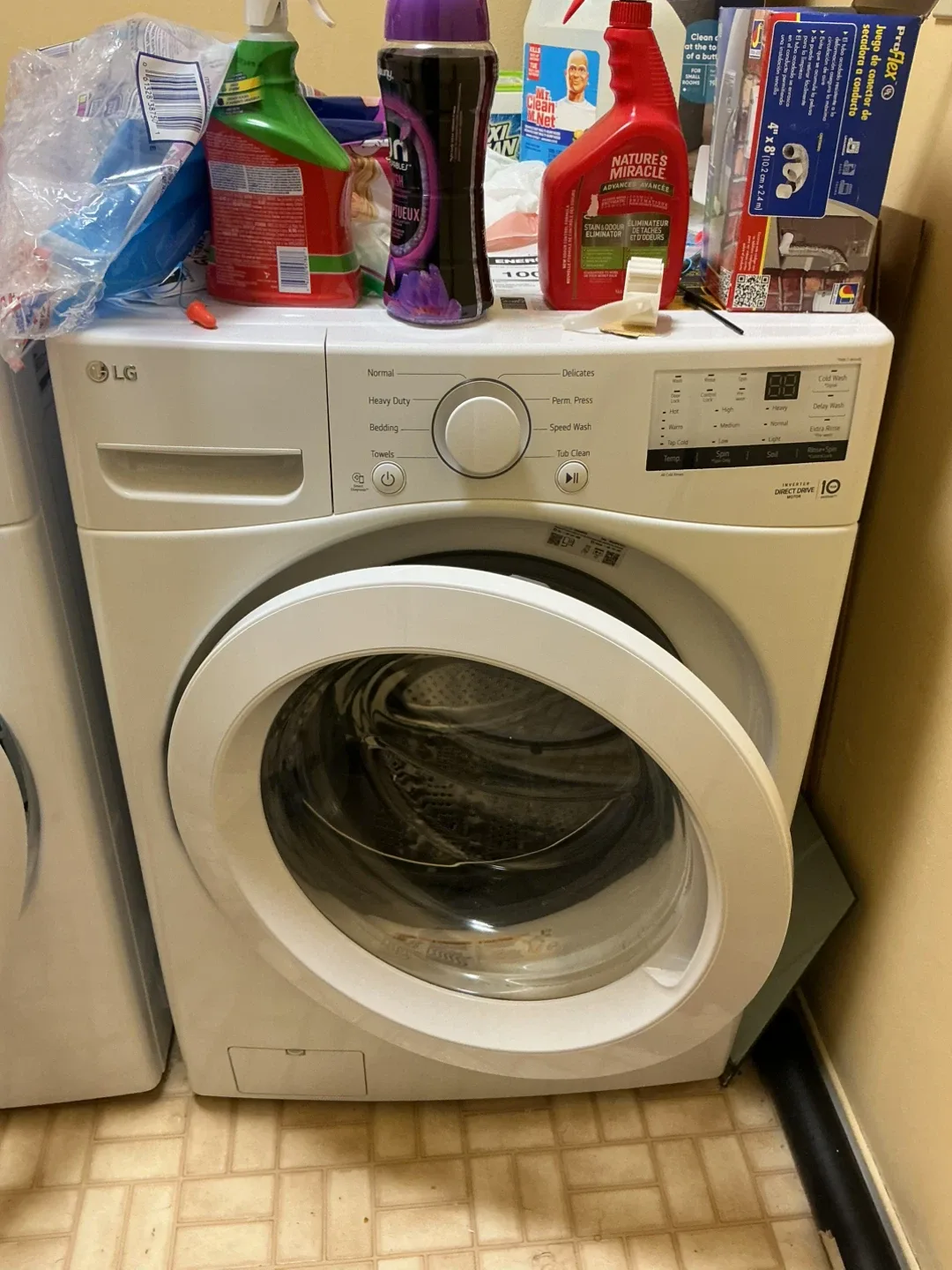 LG Front Load Washer and Dryer image indicator(2)