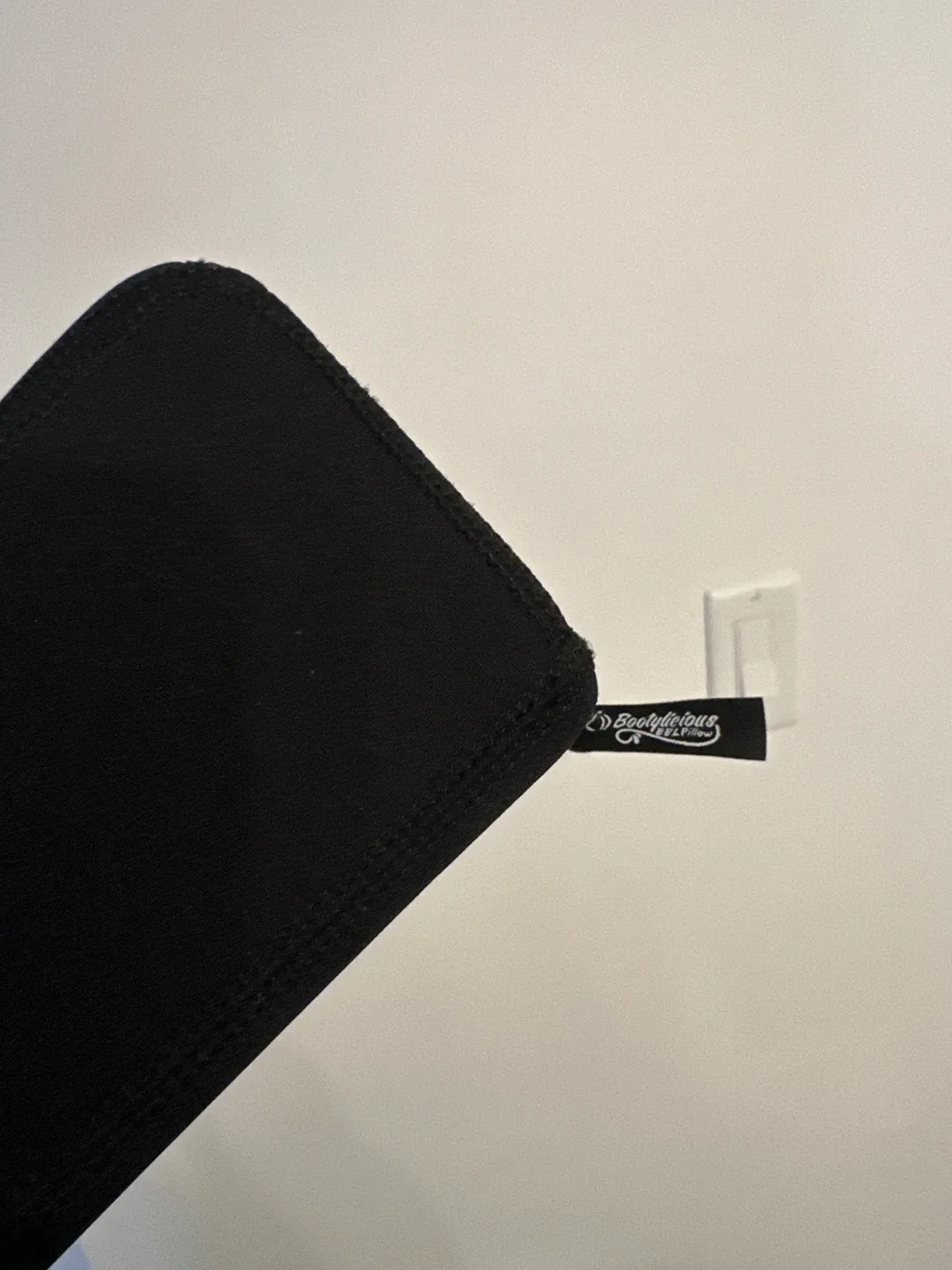 BodyLicious Orthopedic Seat Cushion or BBL - Black image indicator(3)