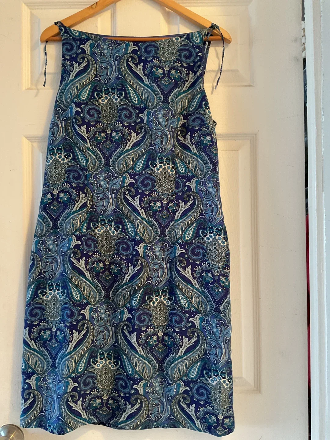 J. Michaels Paisley Dress - Size M thumbnail
