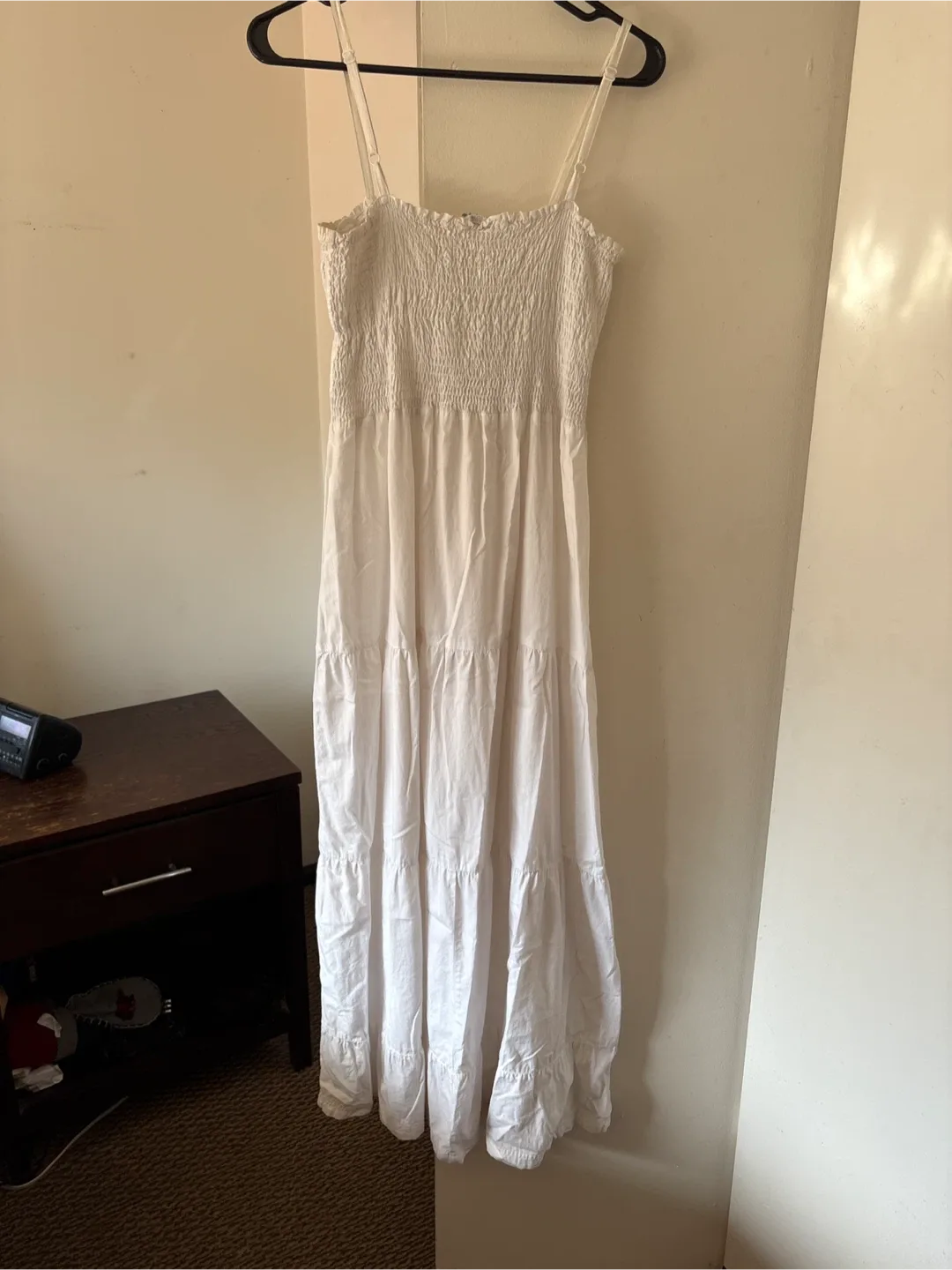 White Maxi Dress image indicator(4)