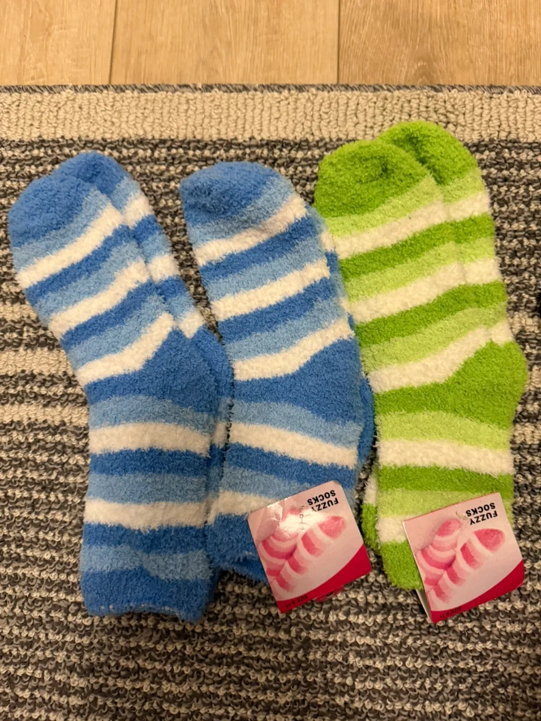 Amazing Deal - Bundle of men’s clothing 😍 image indicator(6)