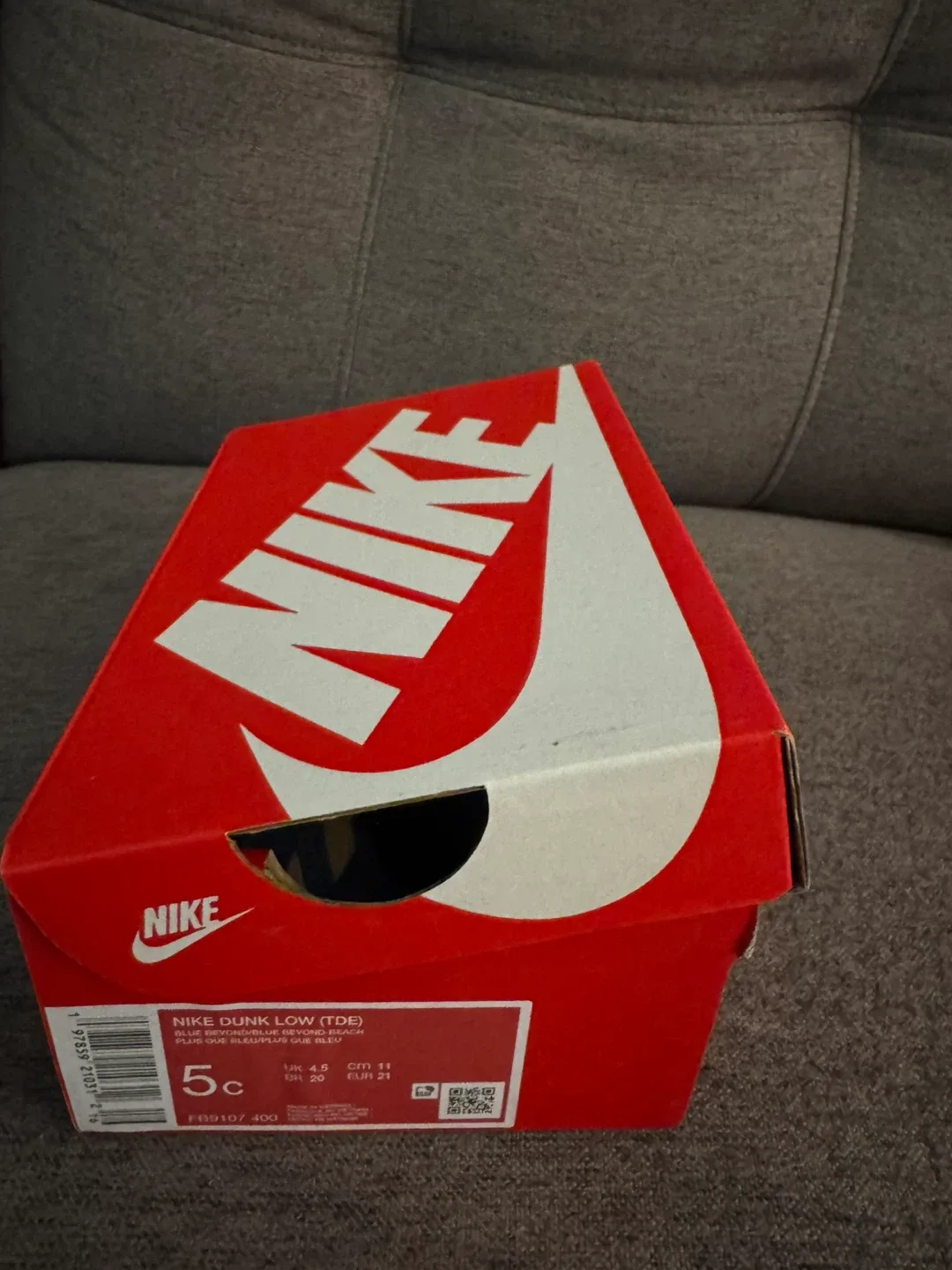 Nike Dunk Low TDE Size 5C - Baby Shoes image indicator(2)