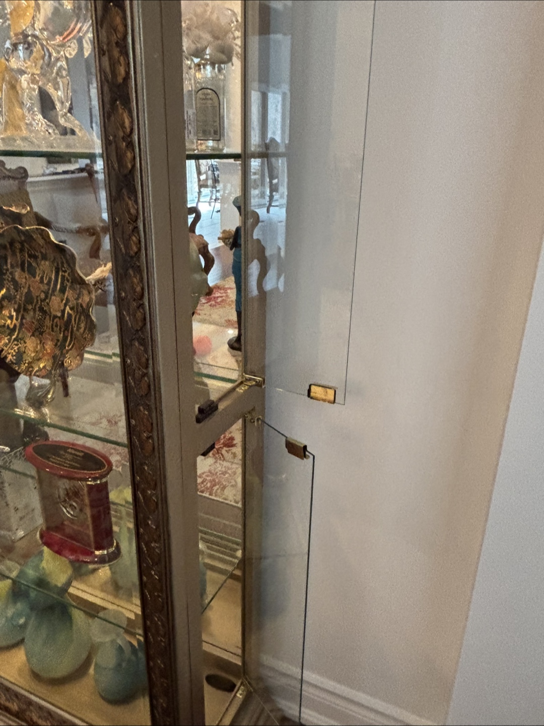 PULASKI Display Cabinet Curio - photo 2