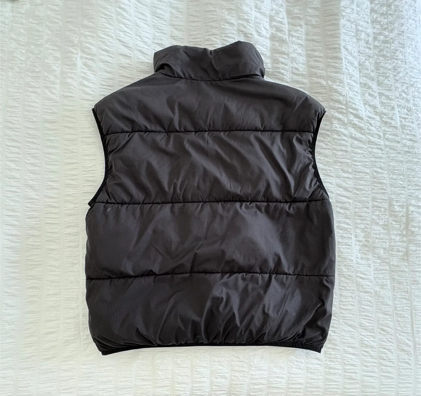 H&M Puffer Vest image indicator(3)