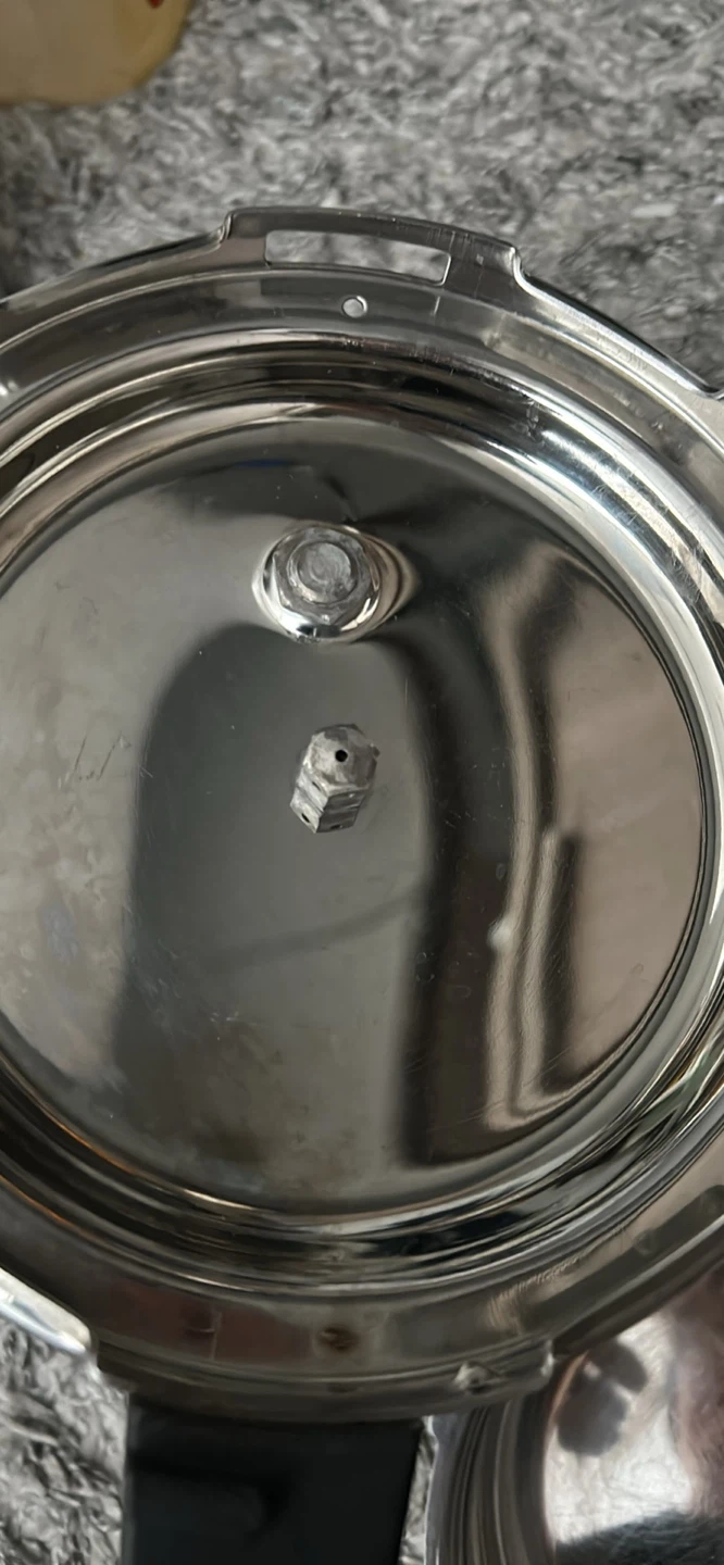 Read***Butterfly Pressure Cooker - photo 2