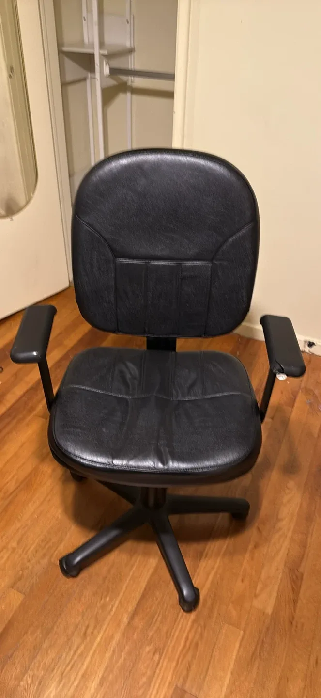 Black Office Chair thumbnail