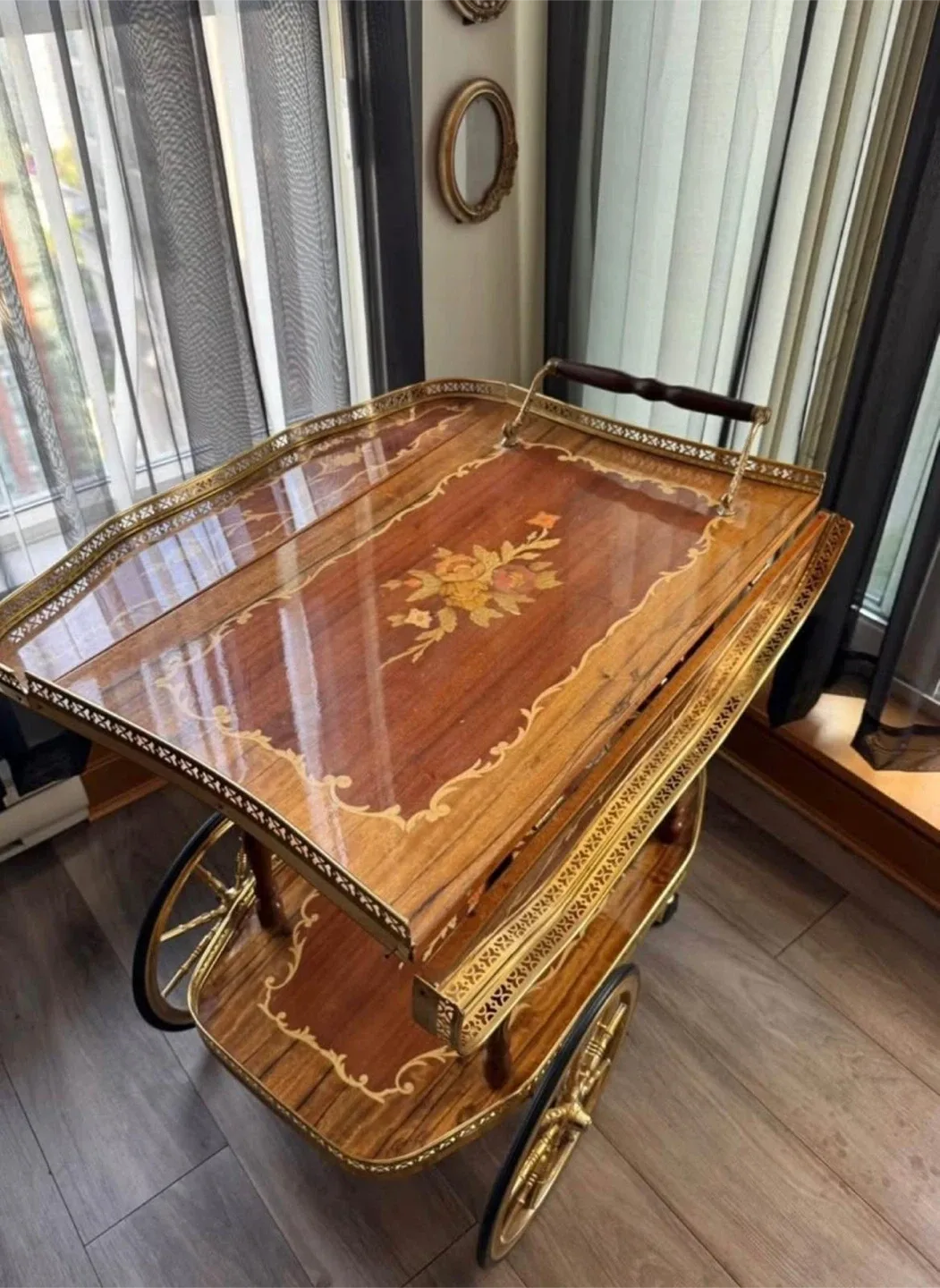 Vintage Wood & Gold Tea Cart image indicator(2)