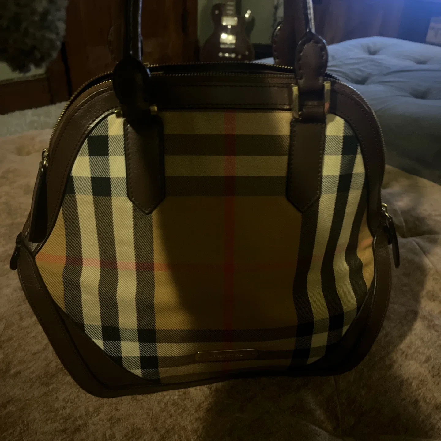 Beautiful Designer inspired Handbag image indicator(4)