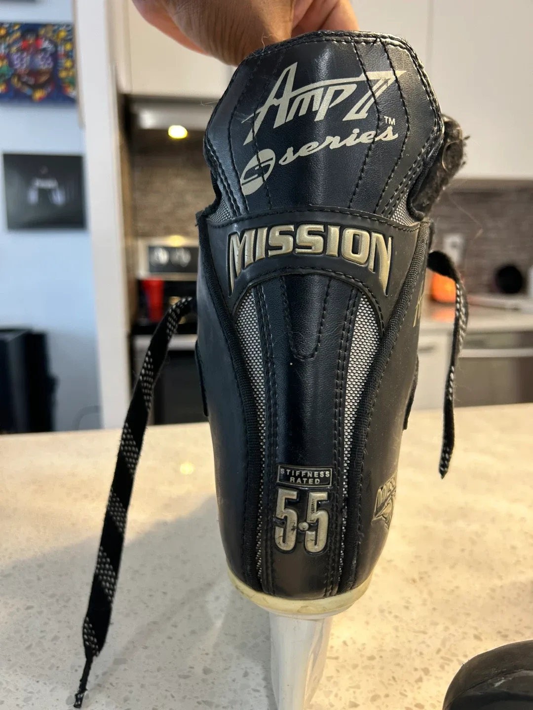 Mission Amp 4 Series Ice Hockey Skates image indicator(2)