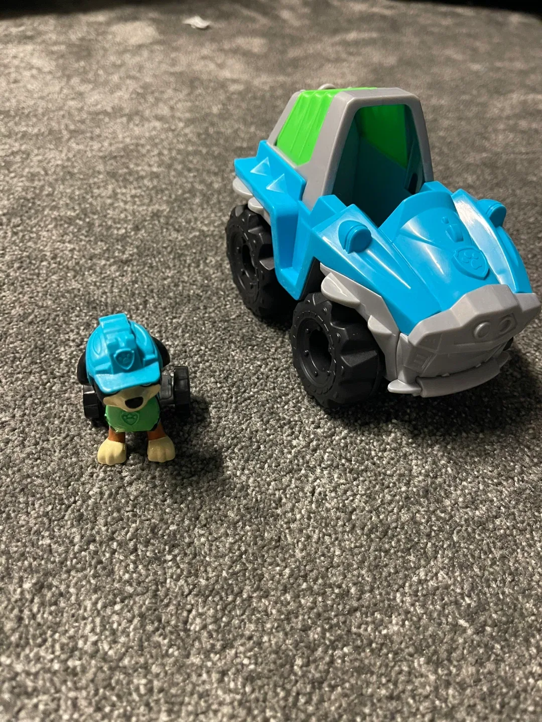 Paw Patrol Chase's Off-Road Rescue Truck thumbnail