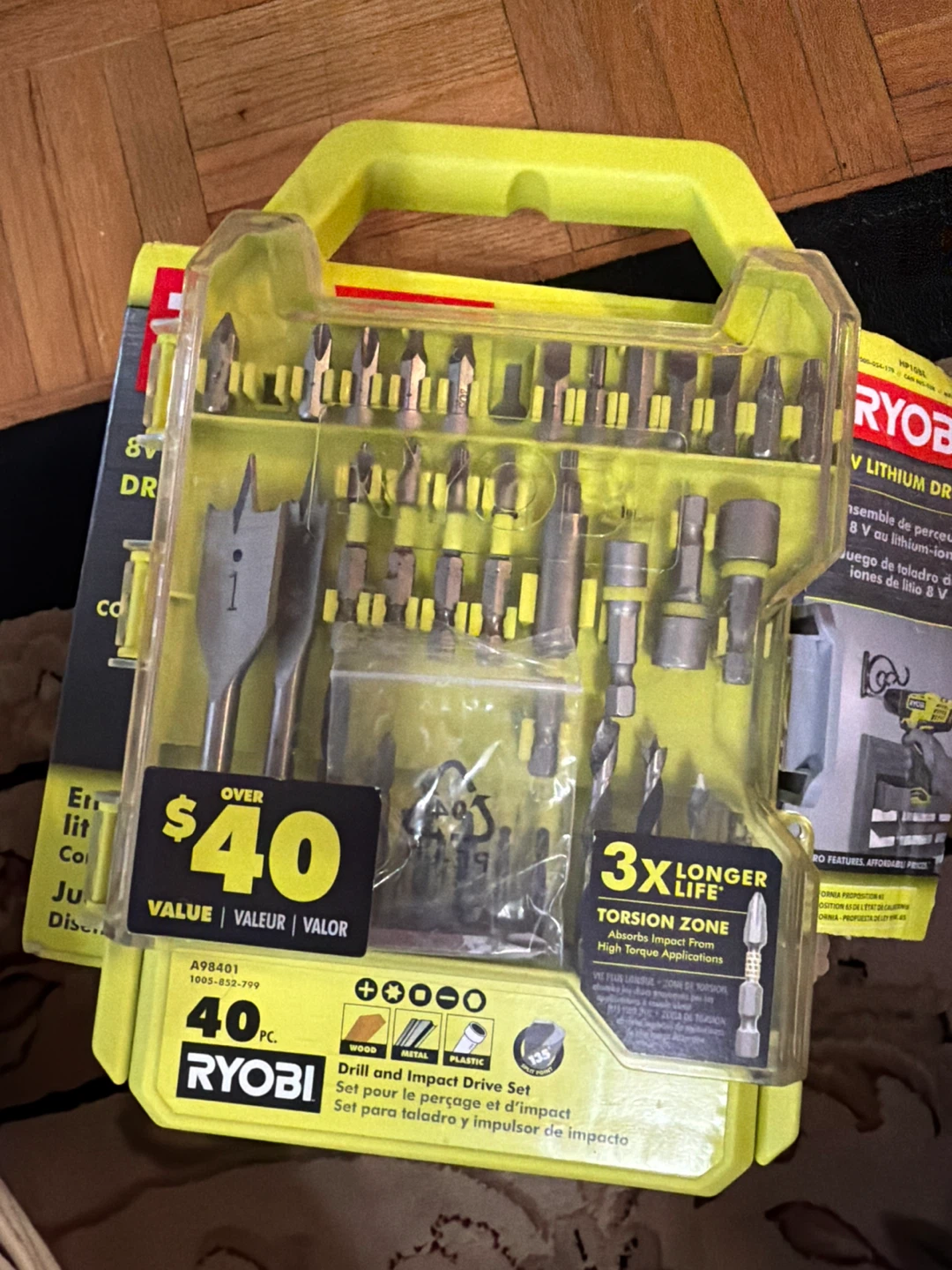 Ryobi 8V Lithium-Ion Drill Kit + 40-Piece Drill Set - photo 2