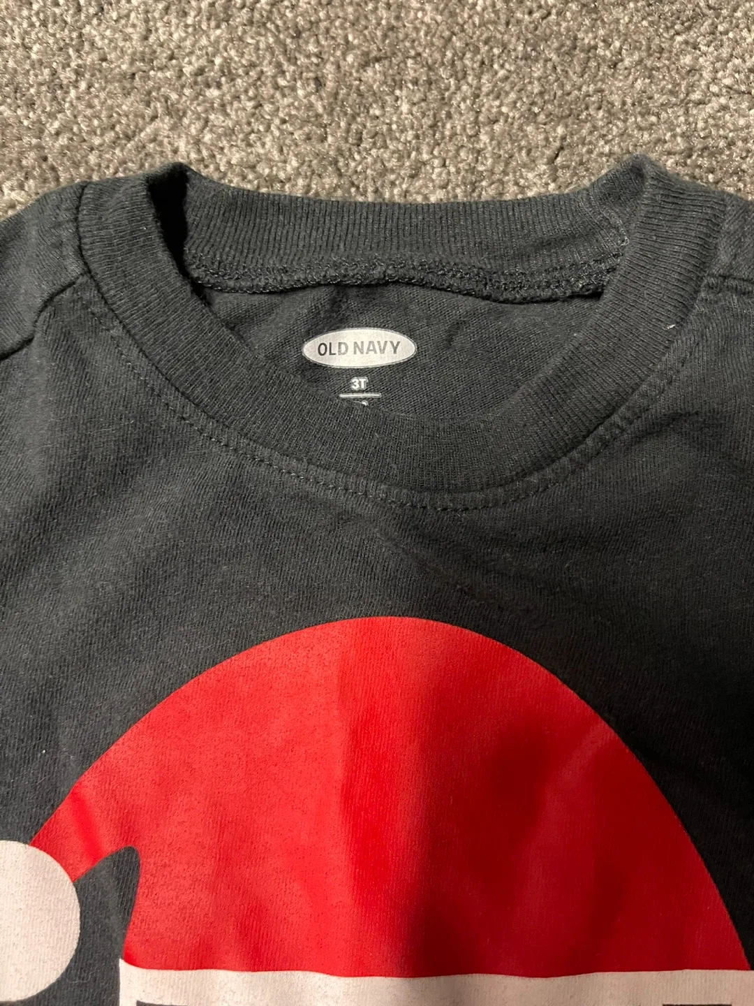 Old Navy 3T Christmas Shirt image indicator(2)