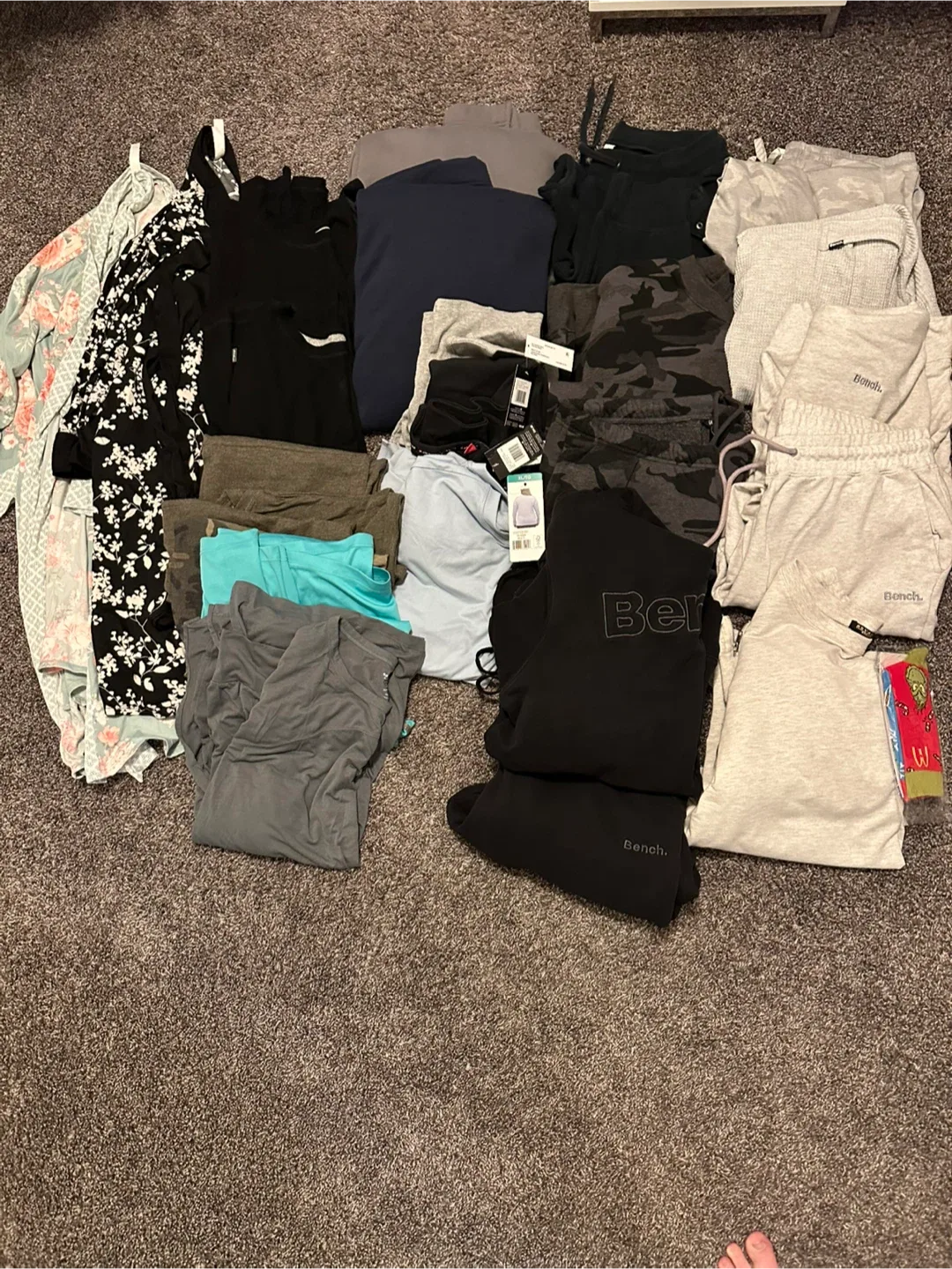 Mixed woman’s Clothing Lot - Various Brands & Styles
