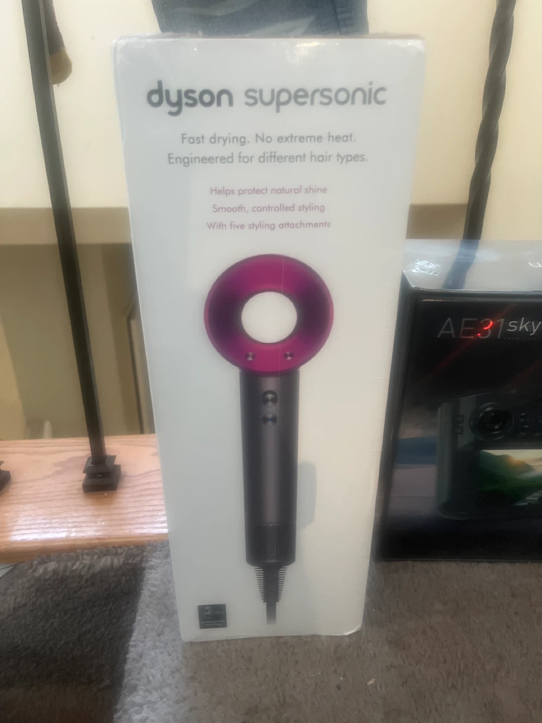 Dyson Supersonic Hair Dryer w/ Attachments