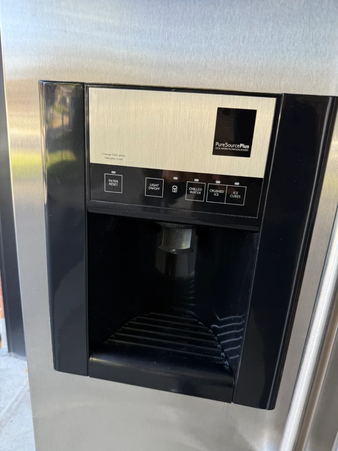 Frigidaire Gallery Professional Series Refrigerator image indicator(3)