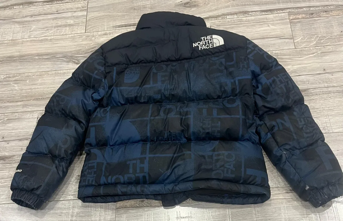 The North Face Puffer Jacket - Teen Unisex Size S (7/8) image indicator(2)