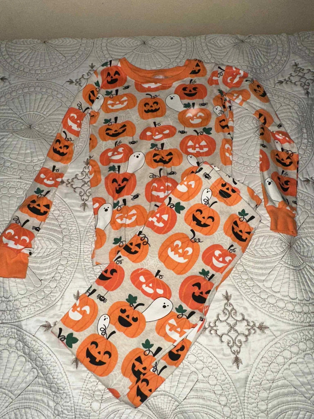 Halloween Pajama Set - Pumpkins & Ghosts