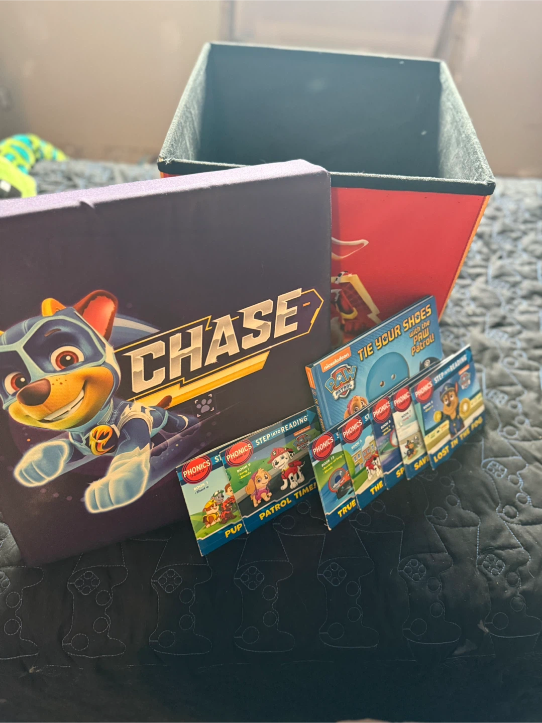 Paw Patrol Chase Storage Box & Phonics Reading Books