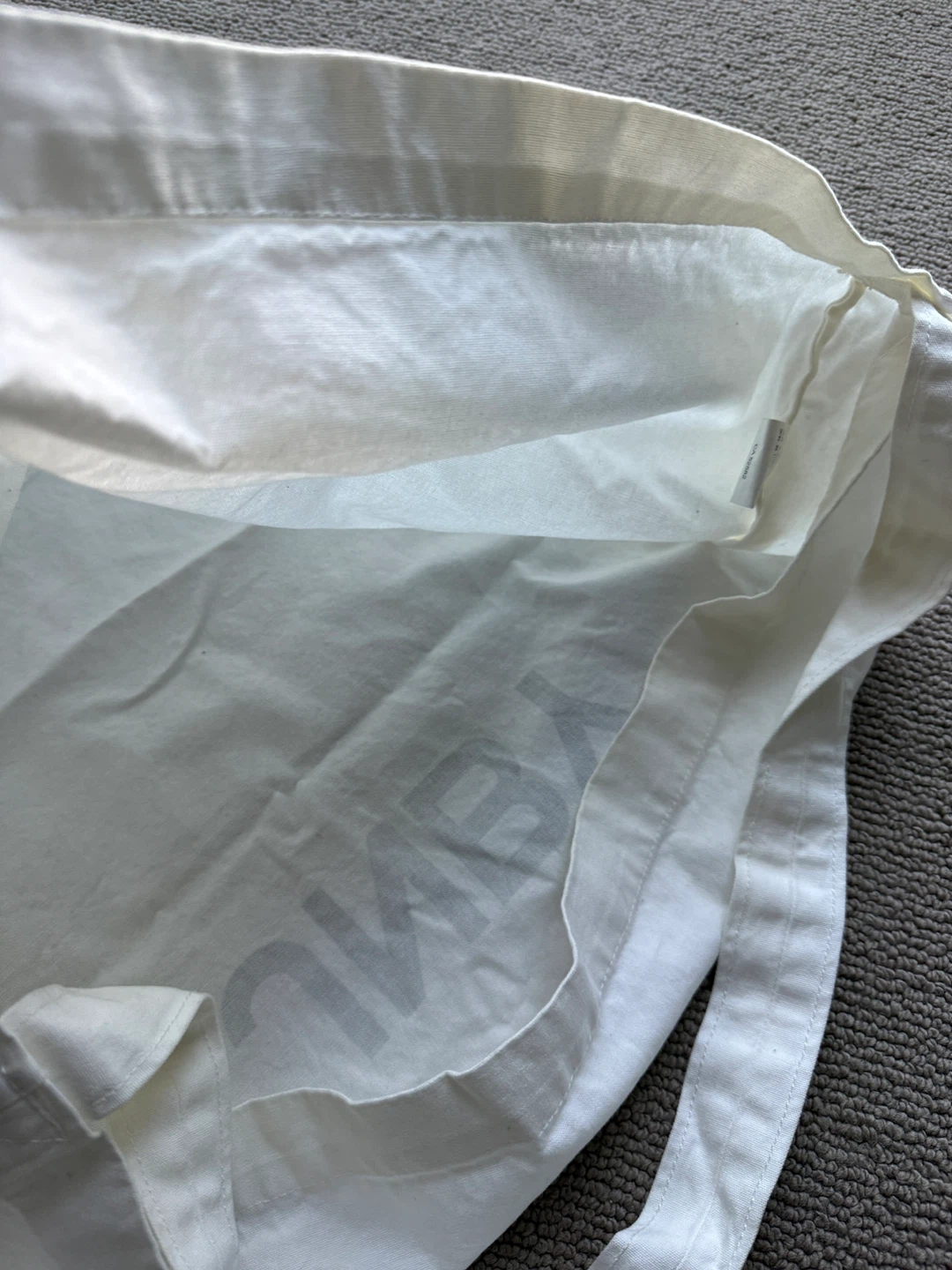 JNBY White Tote Bag - photo 3