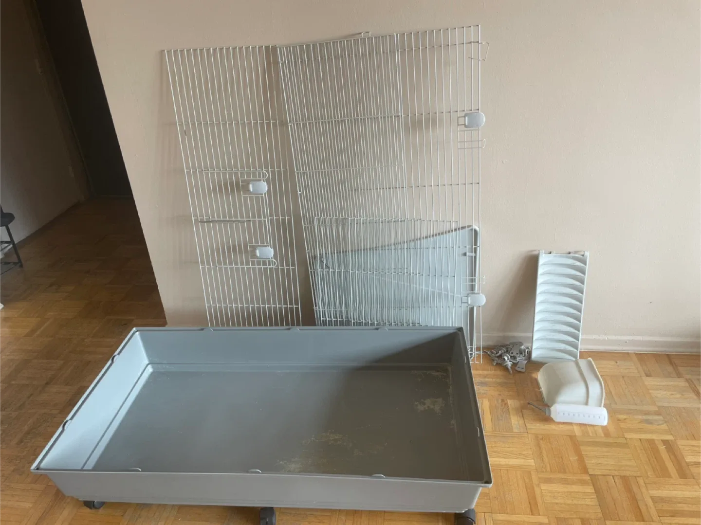 Guinea Pig/Rabbit Cage - 54.4" x 31.9" x 27.2" image indicator(2)