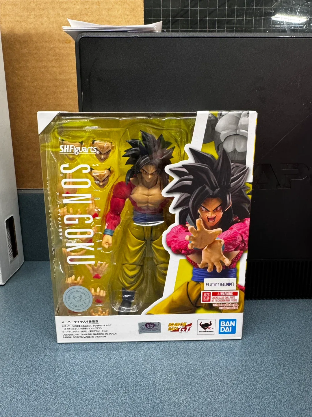 Super Saiyan 4 Son Goku SHFiguarts thumbnail