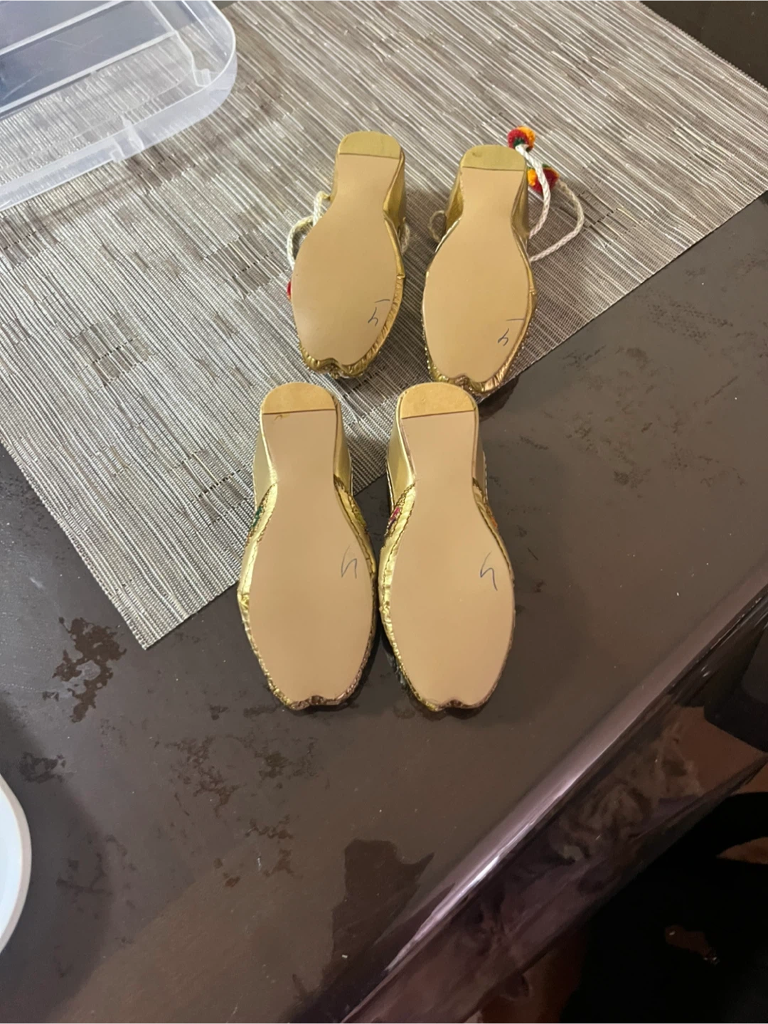 Gold Embroidered Punjabi Jutti Shoes - Size 4 - photo 2