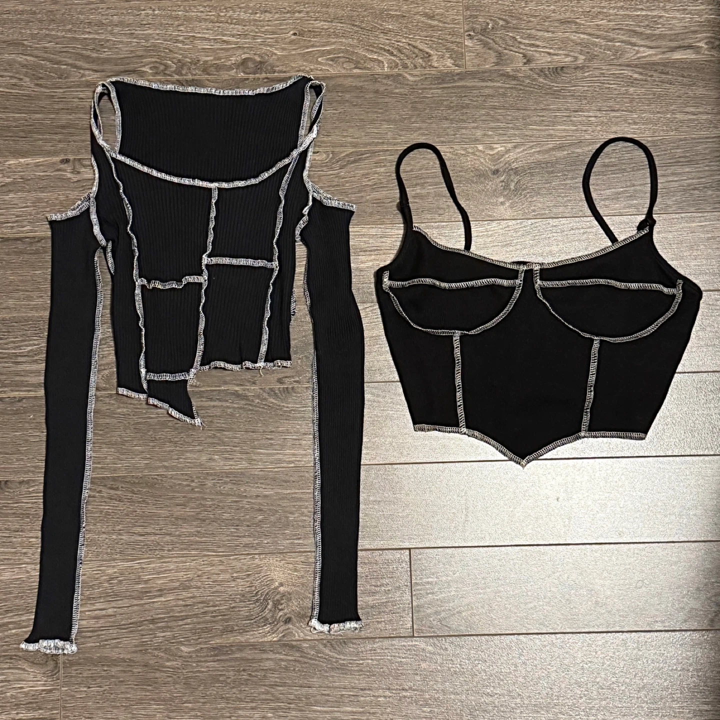 Set Of 2 - Long Sleeve Crop/Tank Top Crop