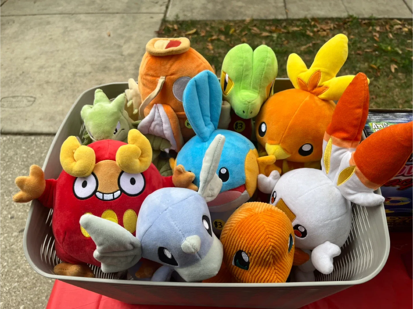 Lalaloopsy Ember Flicker Flame Doll - New in Box! image indicator(9)