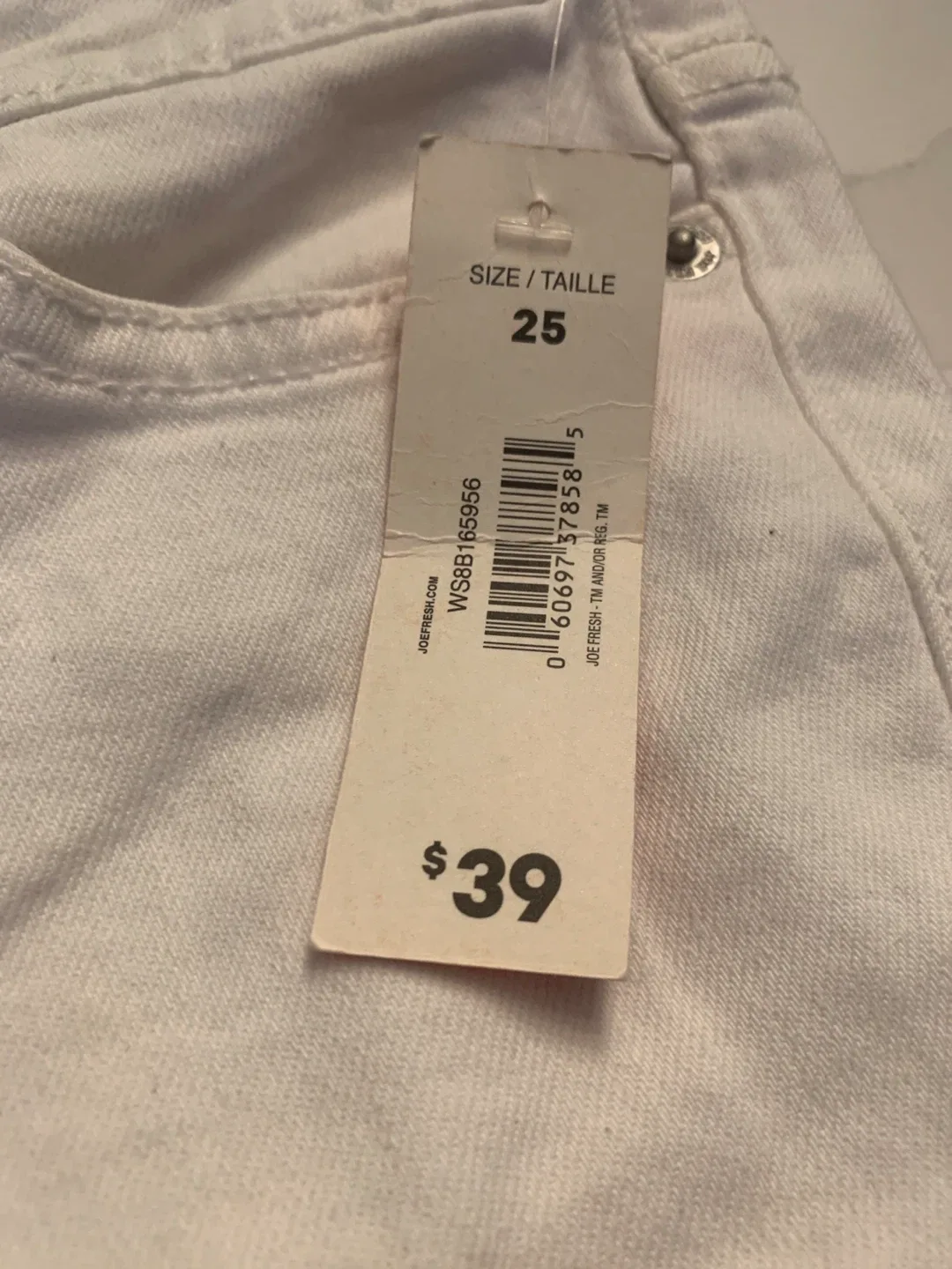 Joe Fresh White Jeans - Size 25 - New with Tags image indicator(2)